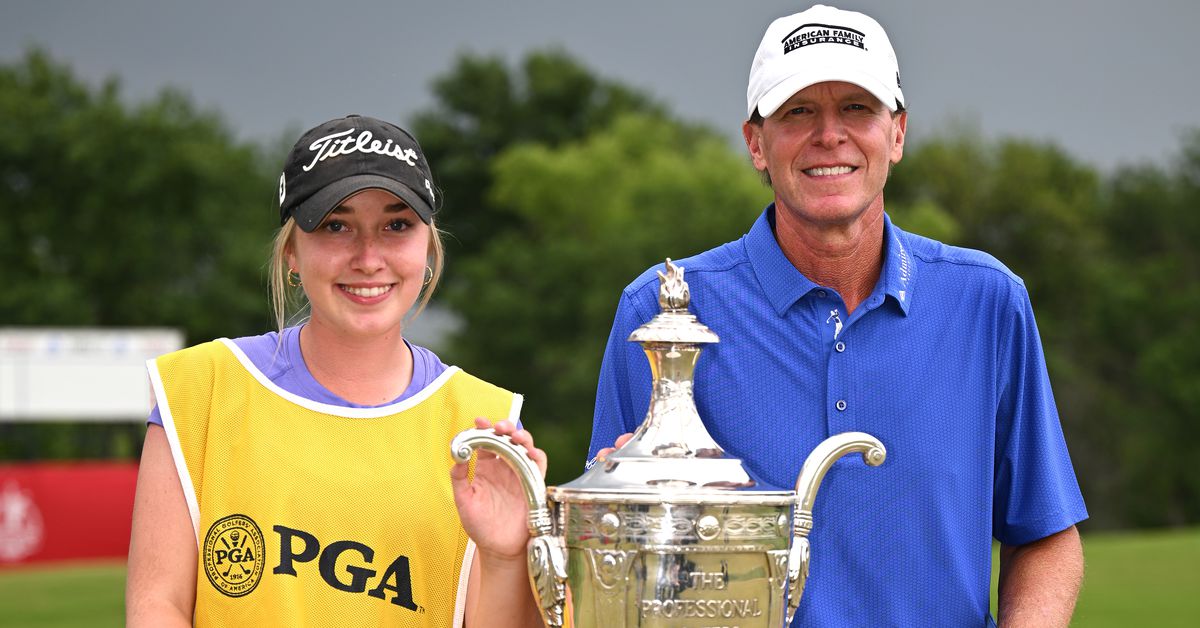 Who Carries Steve Strickers Bag? Get the Details on Steve Strickers Caddy!
