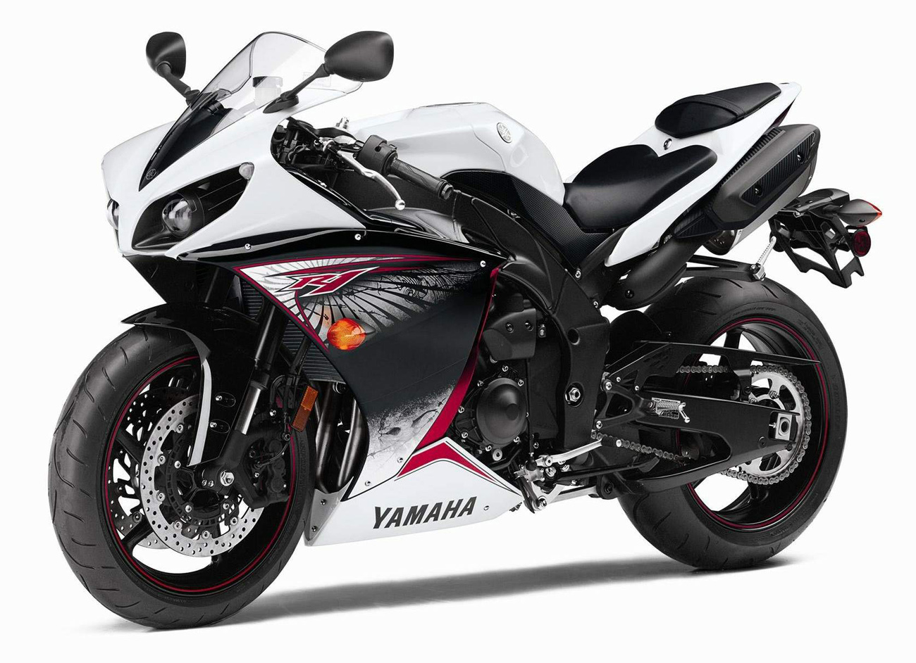 How Much Does the 2012 Yamaha R1 Weight? (Find Out Here!)