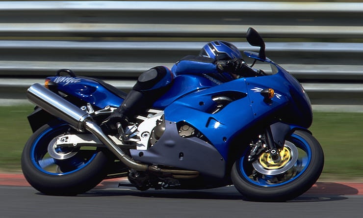 1998 Ninja ZX9R: Is This Classic Sportbike Still Worth Buying?