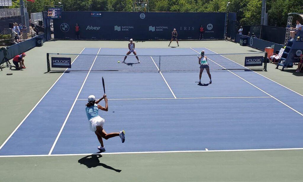 Tennis Doubles Information: Learn the Basics and Advanced Tactics, Become a Better Player!