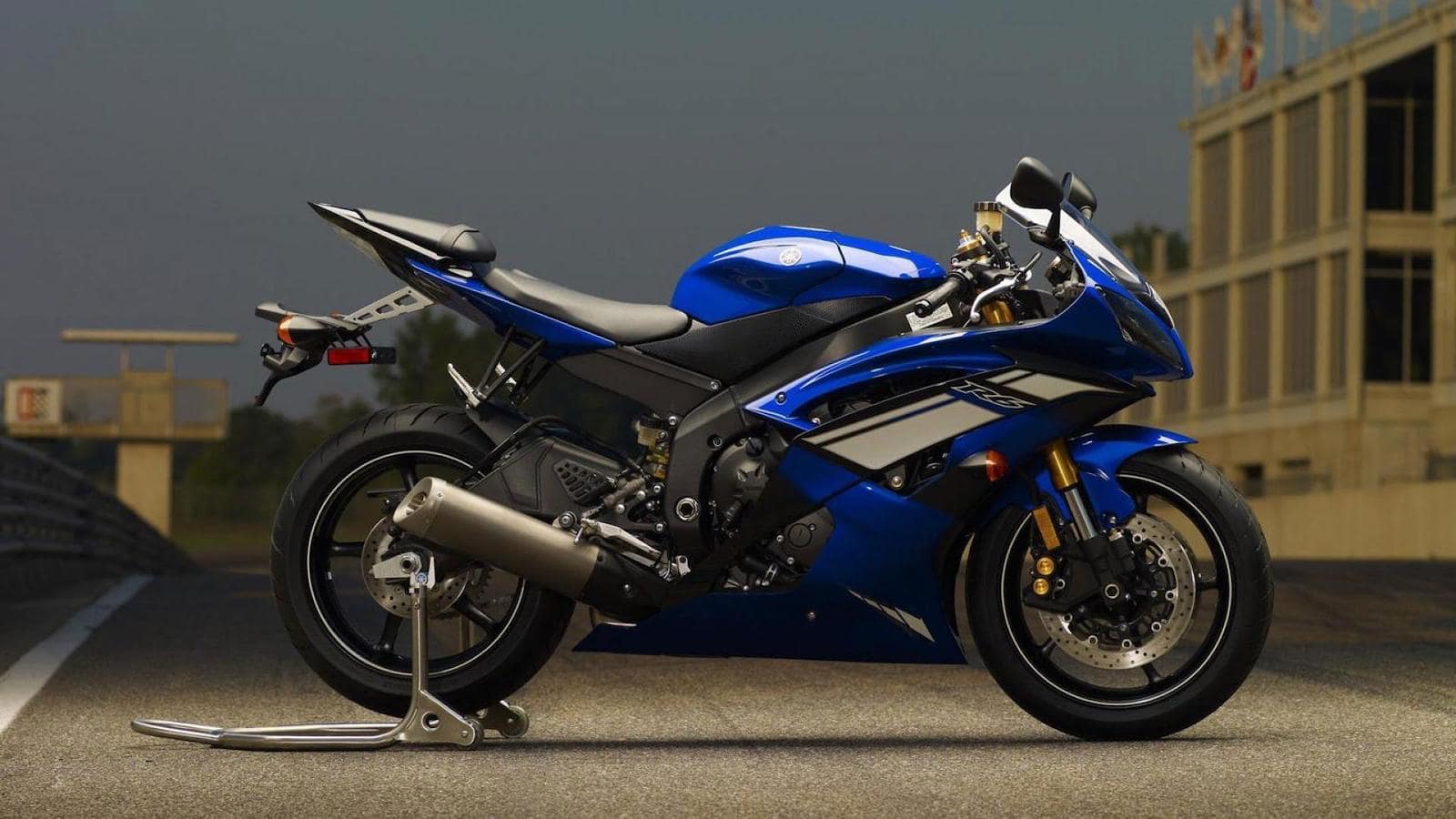 600 Yamaha YZF Review: Performance and Specs (The Ultimate Guide for Riders)