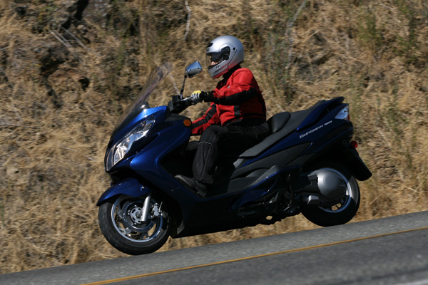 Burgman Suzuki Review: What Riders Love (and Hate) About This Scooter!