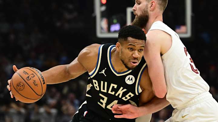 Giannis Antetokounmpo Injury Report: Get the Scoop on His Injury and When He Might Return.