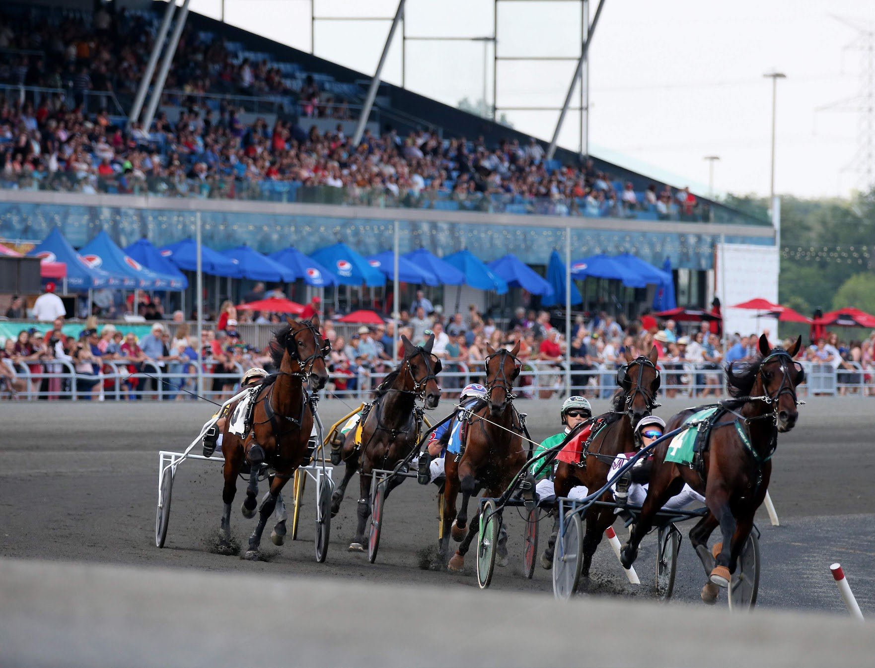 Mohawk Raceway Race Results: Updates and Highlights of the Day