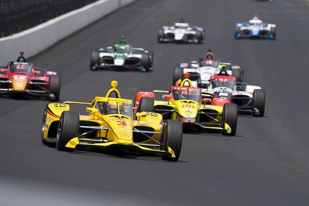 Indy 500 Race Length: How Long Does It Take to Complete the Indy 500 Laps?