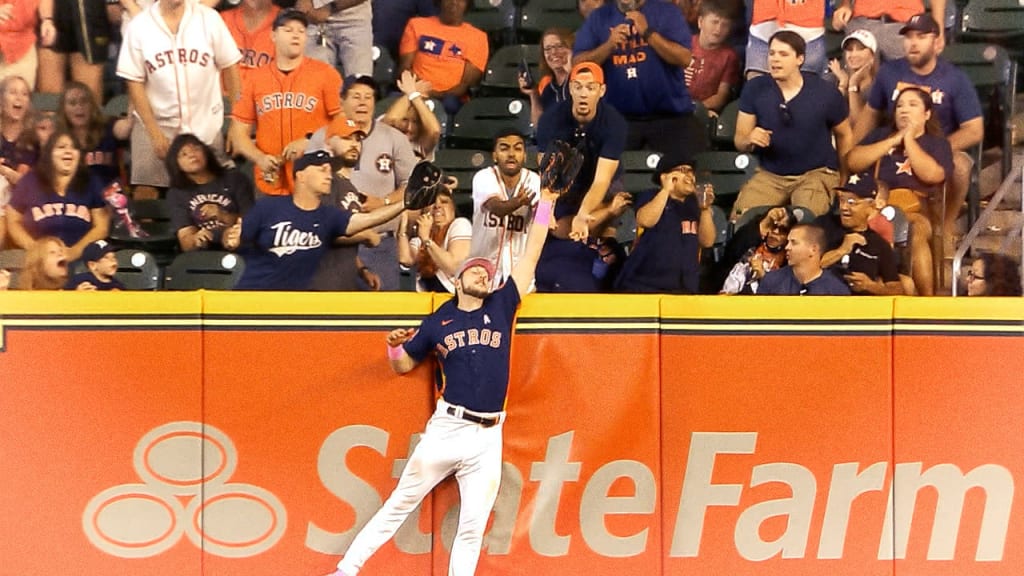 Best Defensive Players: Celebrating Tigers Gold Glove Winners.