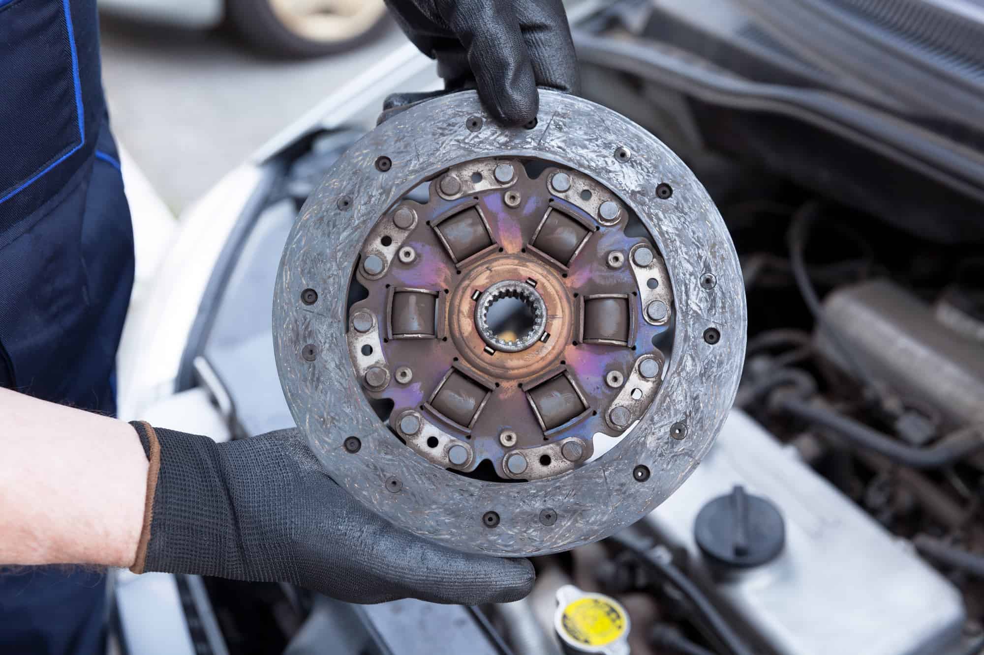 Clutch Riding Explained: Common Mistakes and How to Fix Them Now!