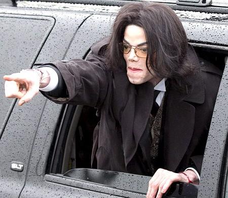 Why is the Michael Jackson Pointing Meme so Popular. (The full story)