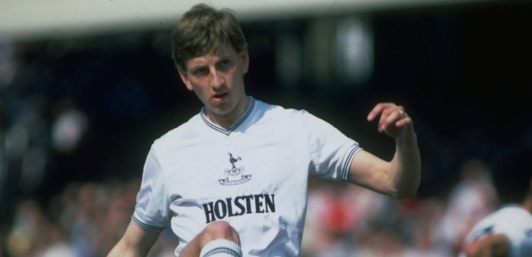 Who were the pioneering German Tottenham players? Learn about the first ones to wear the famous Lilywhite shirt!