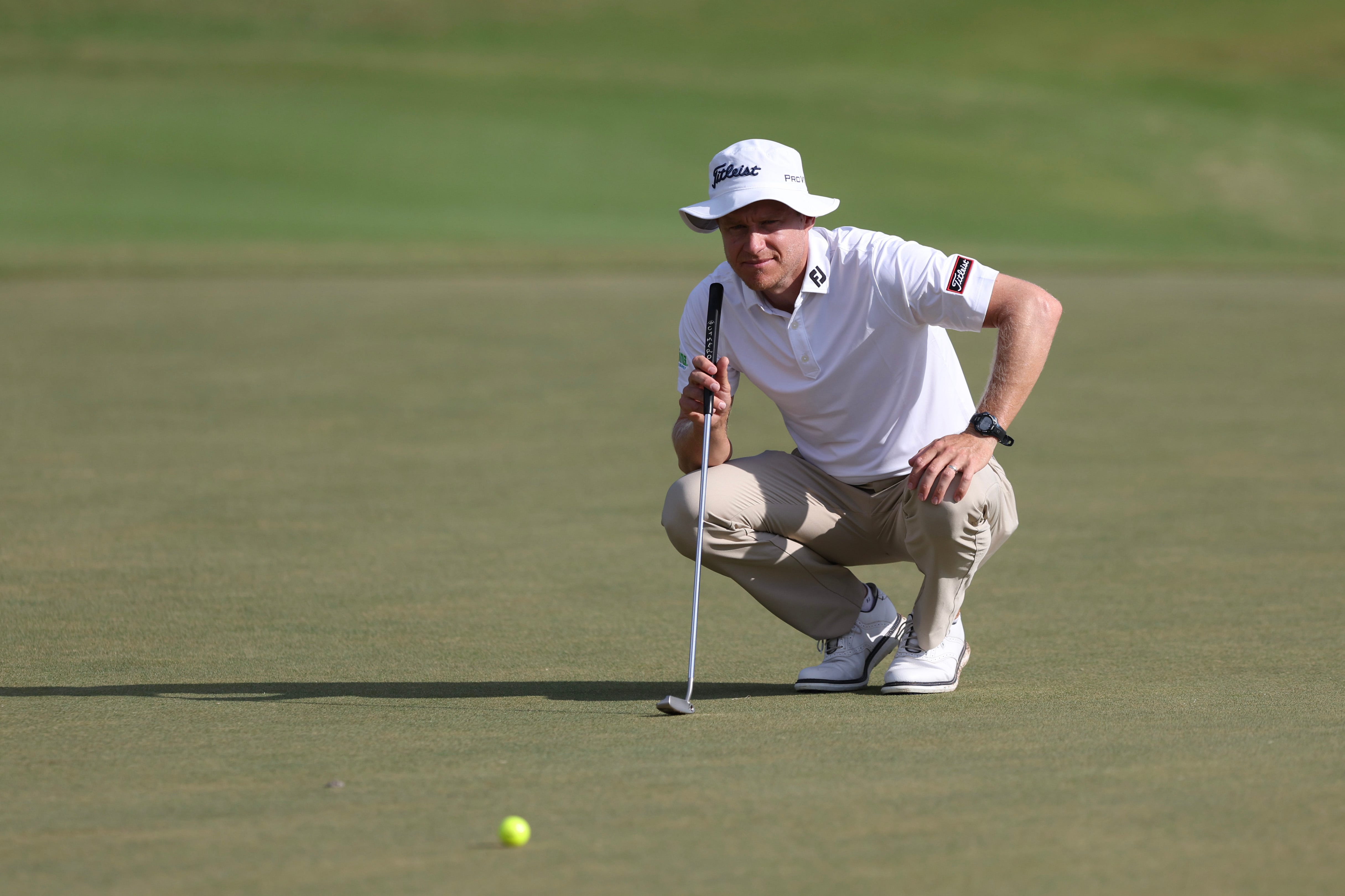 Whats the secret to Peter Malnati golfers swing? Analyzing the key parts of his smooth golf technique.