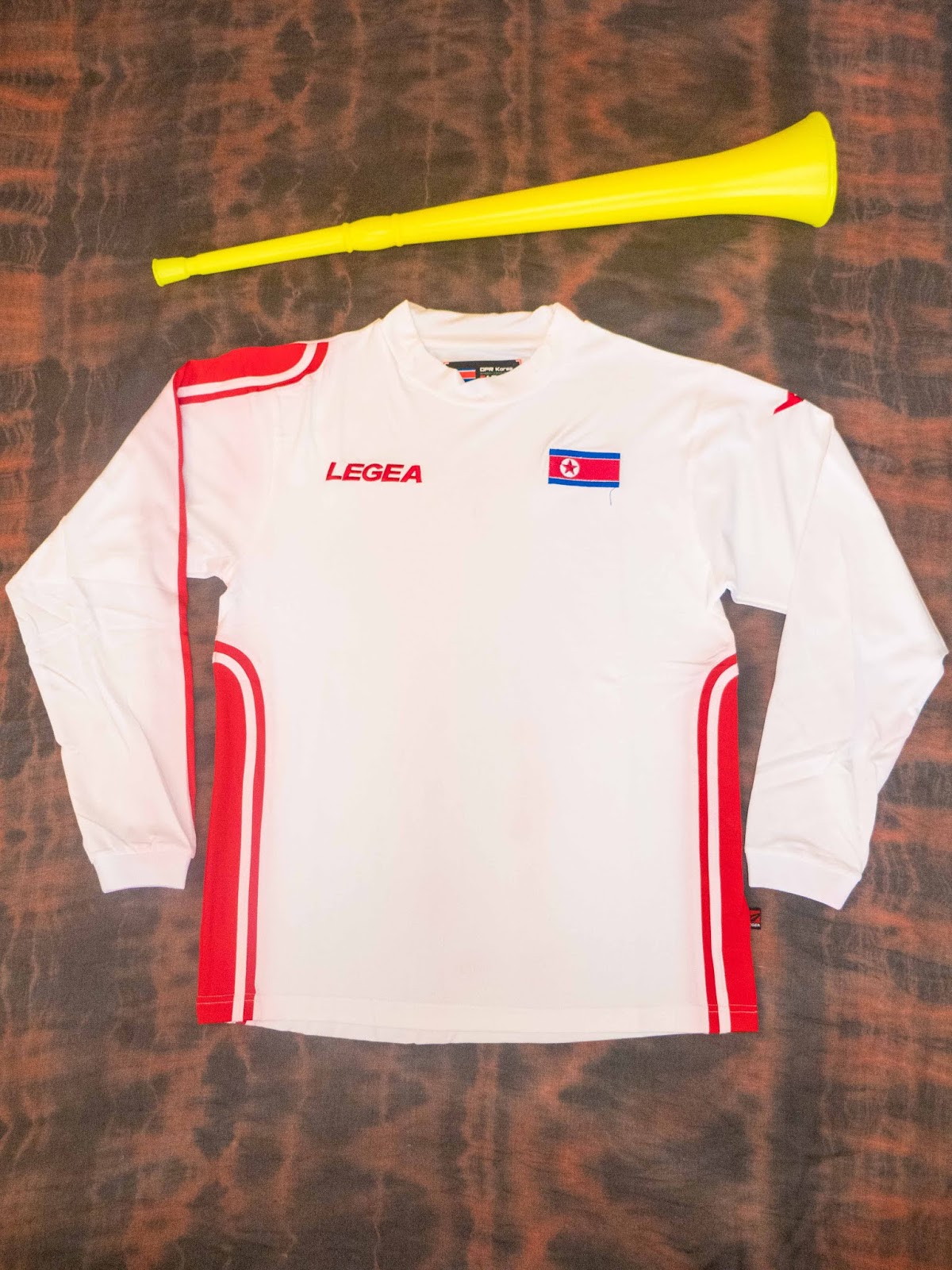 Get the official North Korea jersey: Avoid fakes with these tips.