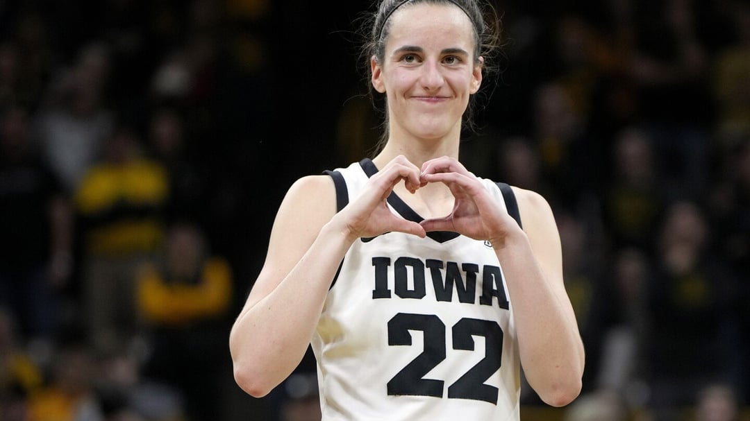 Iowas Caitlin Clark wins AP Player of the Year award. Was she the obvious choice for voters this season?