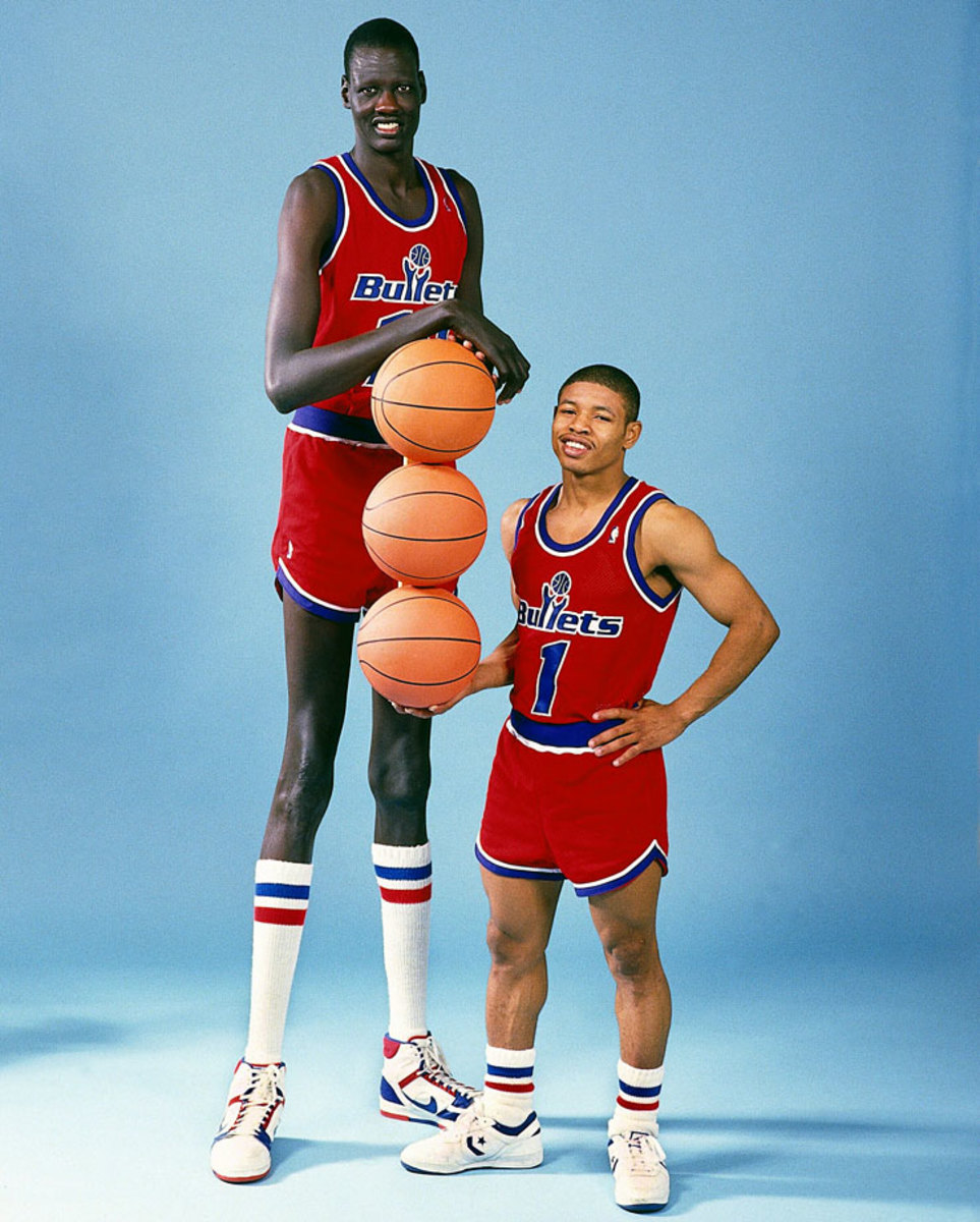Muggsy Bogues Manute Bol: The height difference that shocked the world