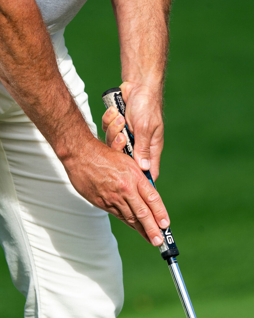 How exactly do big putter grips work? Learn the simple reason they can improve your putting consistency.